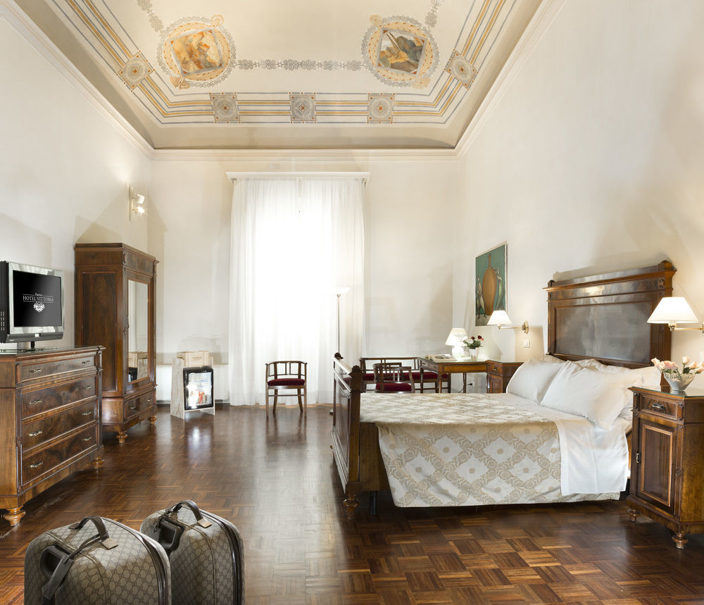 Vittoria Hotel 4*