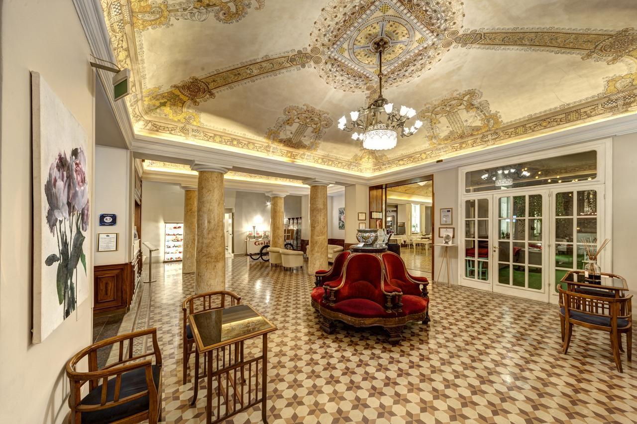 Vittoria Hotel