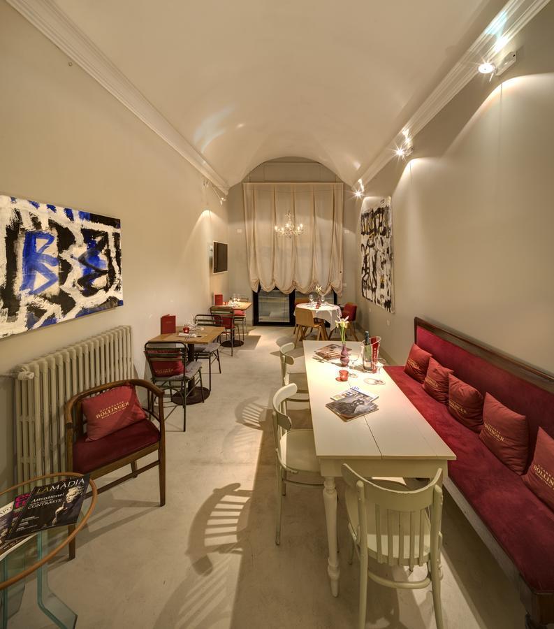 Vittoria Hotel